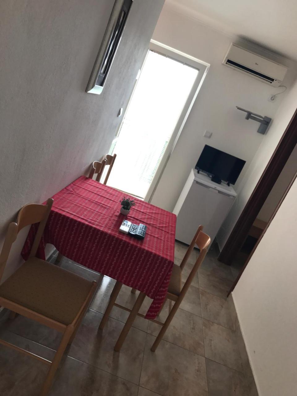 Apartments Pavicevic Tivat Luaran gambar