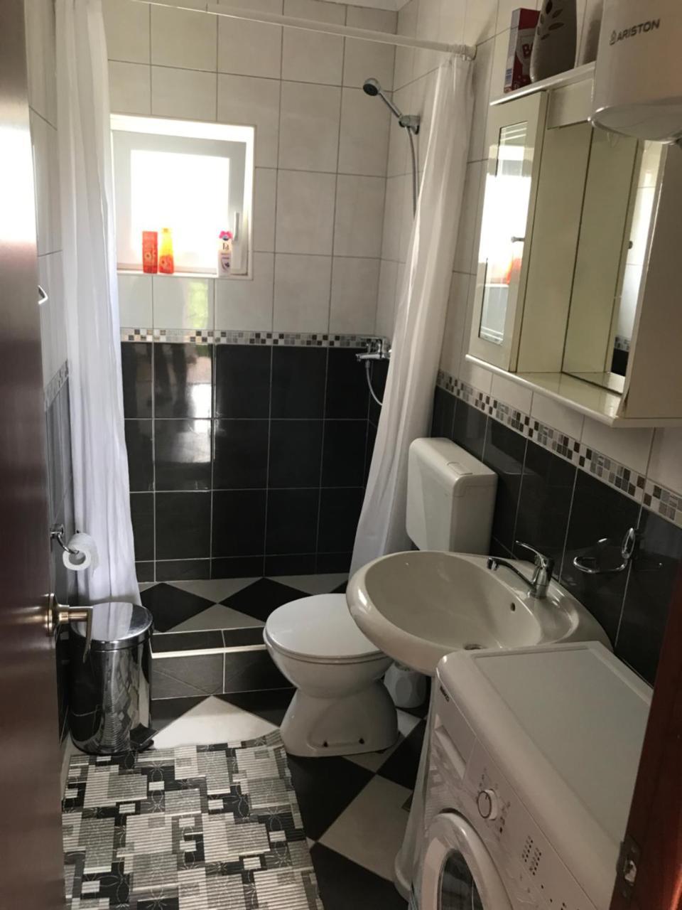 Apartments Pavicevic Tivat Luaran gambar
