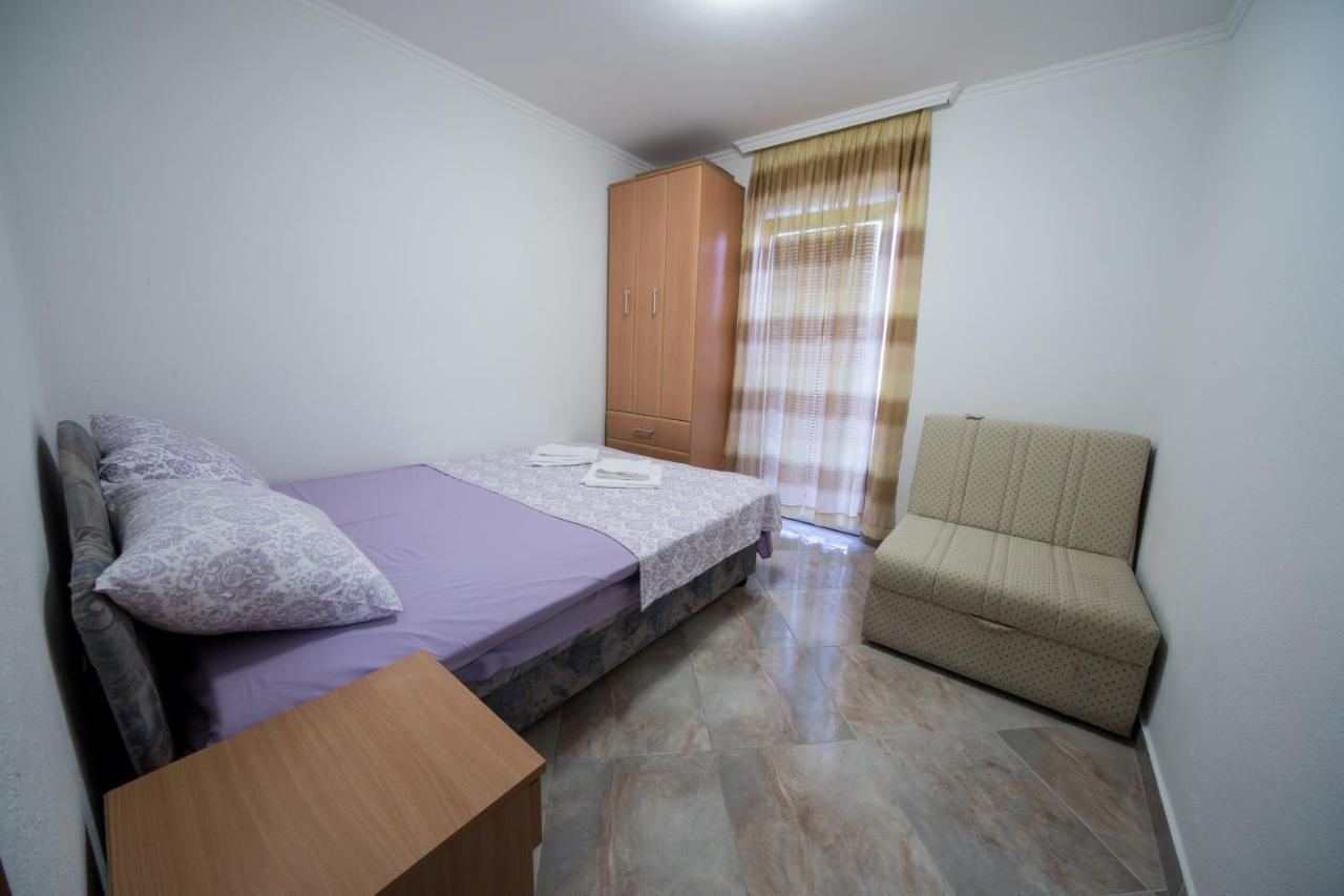 Apartments Pavicevic Tivat Bilik gambar