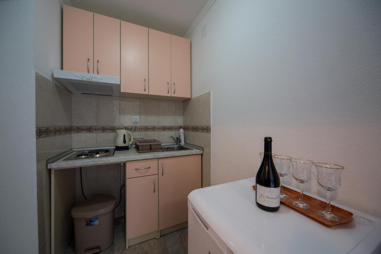 Apartments Pavicevic Tivat Bilik gambar